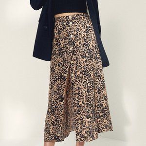 Wilfred Amelie Skirt Leopard-print, button-front midi skirt